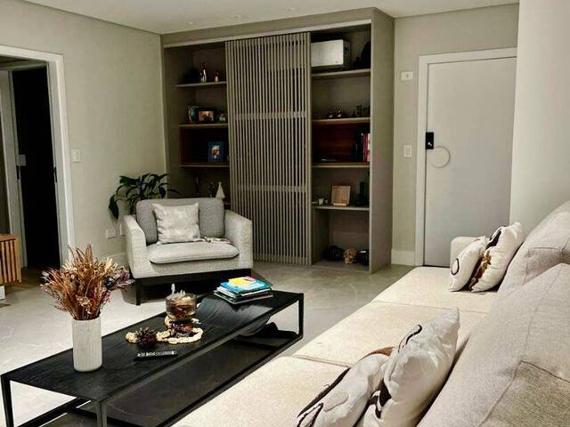 #205 - Apartamento para Venda em Guarulhos - SP - 2