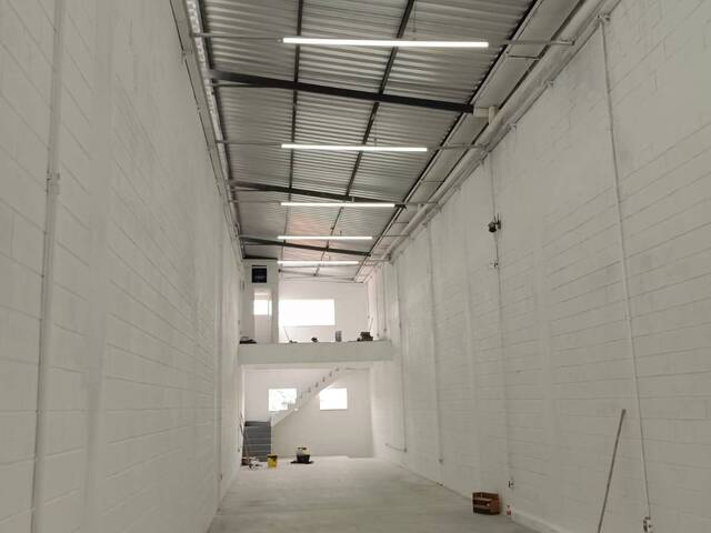 # - Sala para Locação em Guarulhos - SP - 2